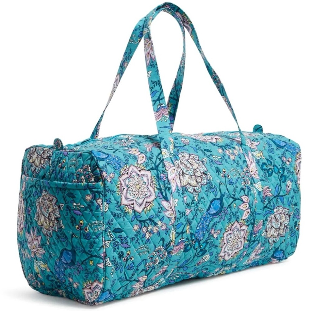 Vera Bradley XL traveler duffel in cotton peacock garden print